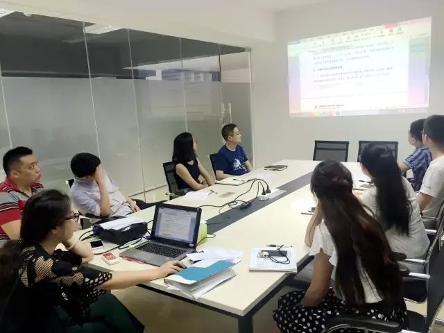 【工作动态】新员工入职培训的正确打开方式~~