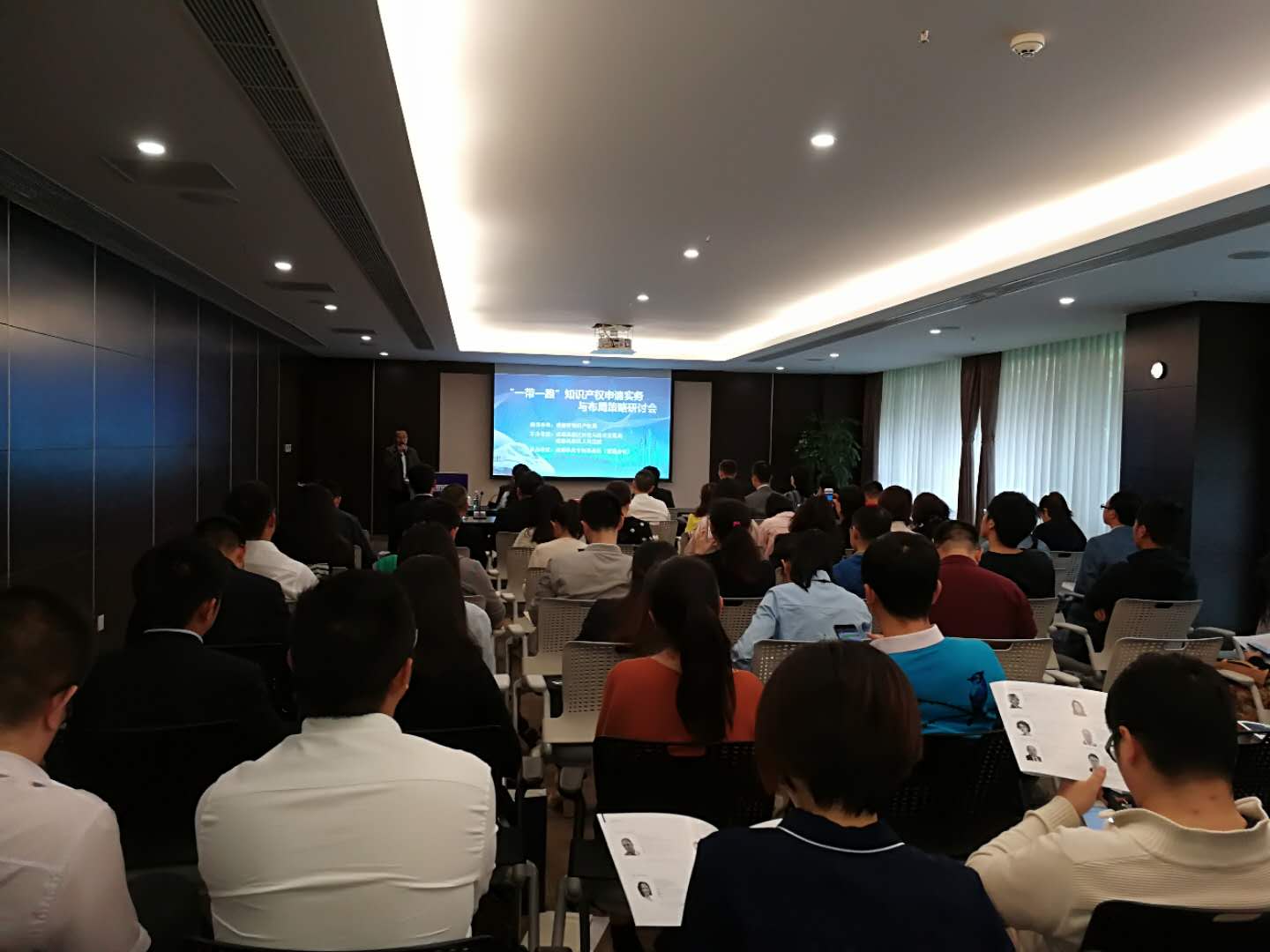 微信图片_20180426162448.jpg 微信图片_20180426162448.jpg